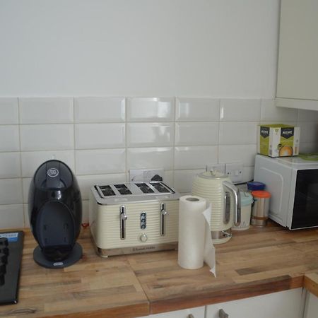 Two Bedroom Flat In 런던 외부 사진